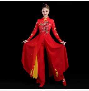 Red Yangge costume performance costume Female adult playing drum costume fan chinese folk dance costumes